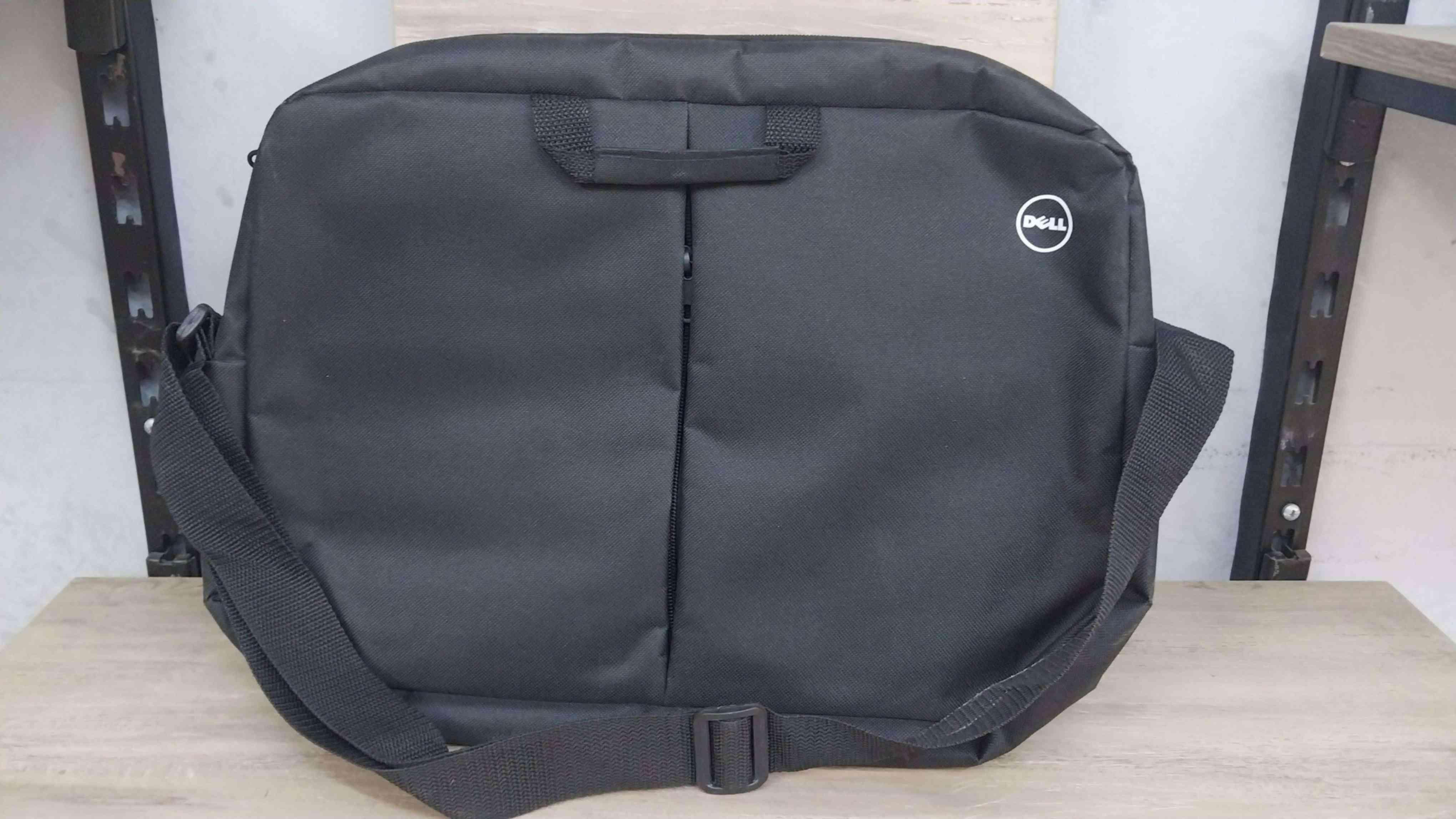 شنطه لاب كتف